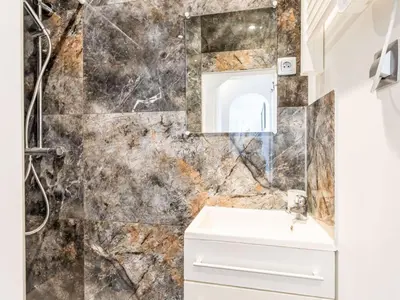 Salle de bains dans l'établissement Holiday Home Marine by Interhome
