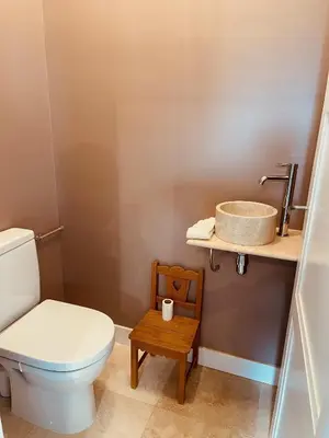 Salle de bains dans l'établissement Villa ART - Ver sur Mer