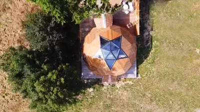 Jardin de l'établissement L'étoile de Baynes
