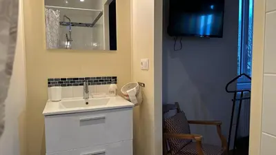 Salle de bains dans l'établissement Appartement 8 personnes Normandie