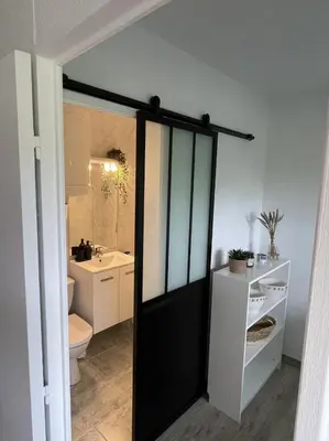 Salle de bains dans l'établissement Chez Marcel Cabourg Appartement 2 pièces