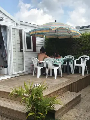 Terrasse ou espace extérieur de l'établissement Mobil home