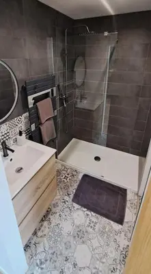 Salle de bains dans l'établissement Le Patio, Hyper centre rue au calme avec parking