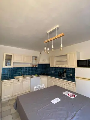 Cuisine ou kitchenette dans l'établissement les moulins - T2 - appartement 4
