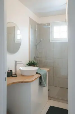 Salle de bains dans l'établissement L'escapade appartement 4 pers