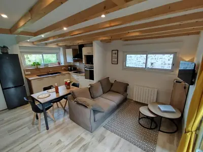 Cuisine ou kitchenette dans l'établissement Le Pommier Gite neuf avec parking privé clos