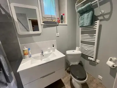 Salle de bains dans l'établissement Chambre à la campagne la ch tite bauquerie