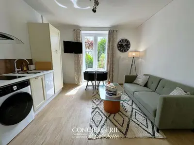 Cuisine ou kitchenette dans l'établissement Pedro Coté jardin