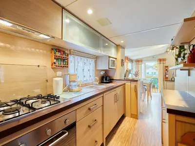 Cuisine ou kitchenette dans l'établissement Holiday Home Rêves & Sérénité by Interhome