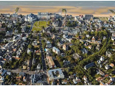 Vue générale sur Cabourg ou vue de la ville depuis l'appartement