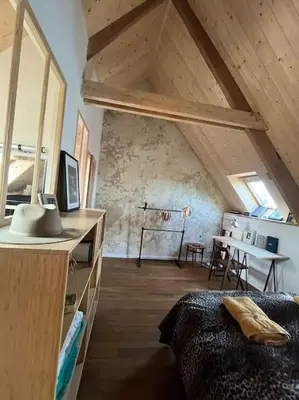 Cuisine ou kitchenette dans l'établissement Charmant Cottage d'artistes