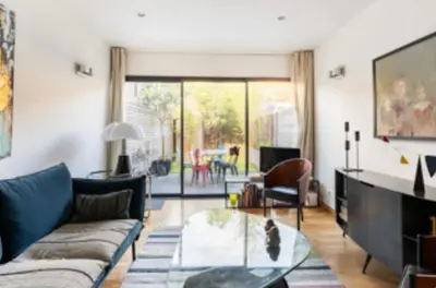 Coin salon dans l'établissement Maison Caen