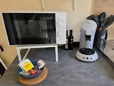 Plateau bouilloire dans l'établissement Appartement lumineux proche Abbaye & Centre de Caen