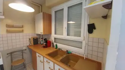 Cuisine ou kitchenette dans l'établissement Cocon près de la gare de Caen et proche des plages