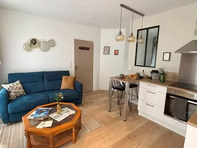 Cuisine ou kitchenette dans l'établissement Studio Titanic Cherbourg Netflix Parking