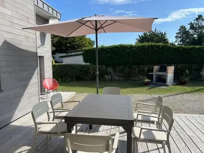 Jardin de l'établissement La Villa Suzanne