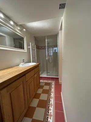 Salle de bains dans l'établissement Le Petit Shamrock - villa sur la plage