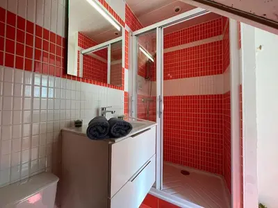 Salle de bains dans l'établissement Le Maxaudant Duplex avec Balcon et Vue sur Mer