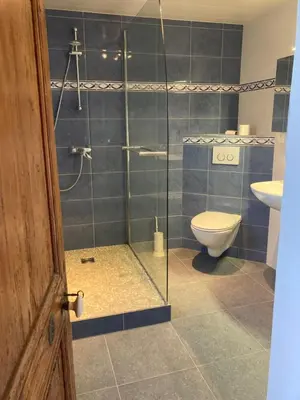 Salle de bains dans l'établissement La route du phare