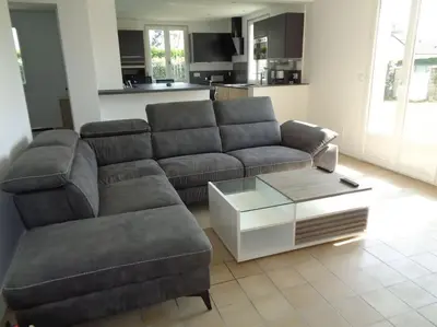 Coin salon dans l'établissement Maison avec terrain clos