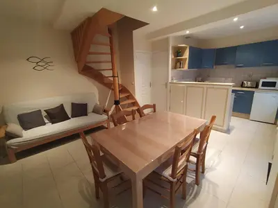 Cuisine ou kitchenette dans l'établissement Villa de l'epi Grandcamp Maisy