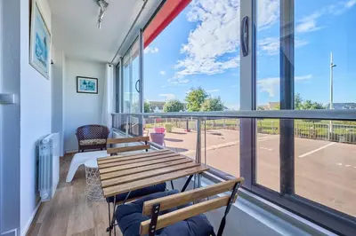 Balcon ou terrasse dans l'établissement L'Escale du Cap Horn - Appt 4p à 1km de la mer