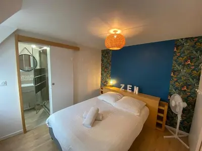 Un ou plusieurs lits dans un hébergement de l'établissement Armonid au coeur de Cabourg