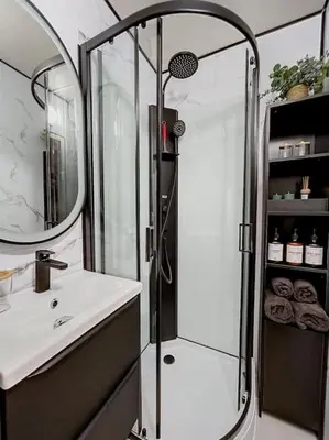 Salle de bains dans l'établissement Appartement bohémien à Cabourg