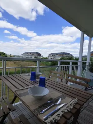 Balcon ou terrasse dans l'établissement Les Cavaliers