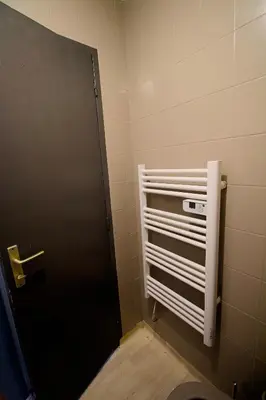 Plan de l'établissement Petit Duplex Lumineux, hyper centre à 2 pas du port, Intendance Luxury Host