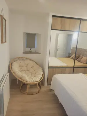 Un ou plusieurs lits dans un hébergement de l'établissement Pti logement chaleureux