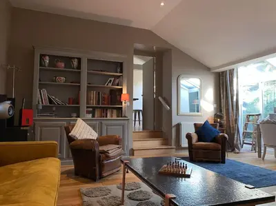 Coin salon dans l'établissement Petite Villa de impasse du Prieure
