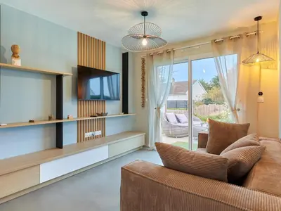 Télévision ou salle de divertissement dans l'établissement Holiday Home Saro by Interhome
