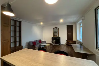 Coin salon dans l'établissement Charming apartment in the center of Caen