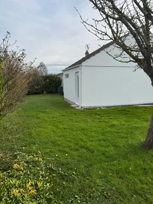 Jardin de l'établissement Le Rivage, Maison avec jardin proche de la mer