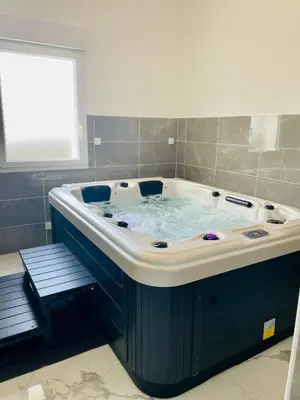 Plan de l'établissement Jacuzzi privé 500m de la mer