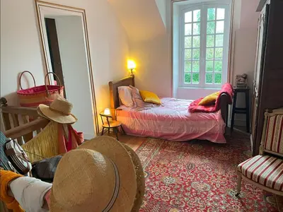 Un ou plusieurs lits dans un hébergement de l'établissement Le Jardin secret du Dr Papertian