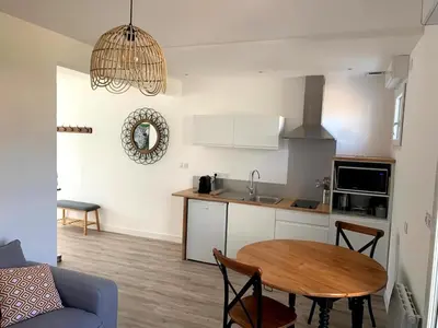 Cuisine ou kitchenette dans l'établissement Chez Rose, Terrasse Plein Sud!
