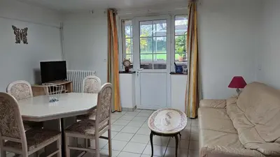 Télévision ou salle de divertissement dans l'établissement Gite chez Corinne et Marc