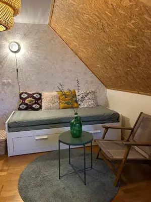 Coin salon dans l'établissement La Maison Mimosa - Espace, Confort et Proche Plage