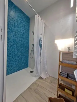 Salle de bains dans l'établissement Côté DUNES