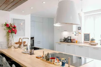 Cuisine ou kitchenette dans l'établissement Les coques bleues
