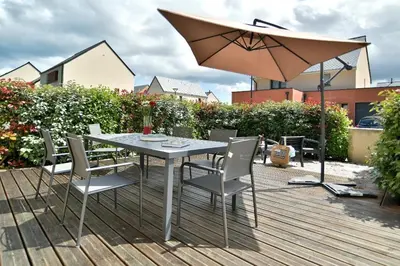 Balcon ou terrasse dans l'établissement Lescale des douets fleuris