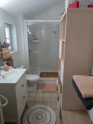 Salle de bains dans l'établissement Le petit nid de Katia