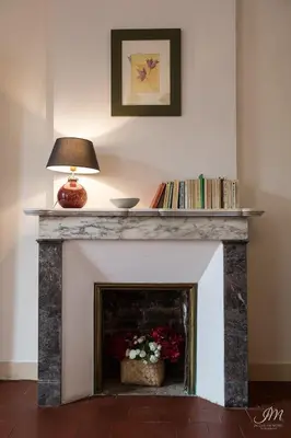 Bibliothèque dans la maison de vacances