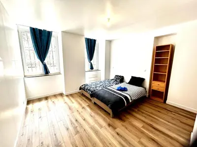 Un ou plusieurs lits dans un hébergement de l'établissement Modern app #2 renovated ground floor 4pers