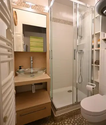 Salle de bains dans l'établissement LE COSY 73 - Proche plage et port de Granville