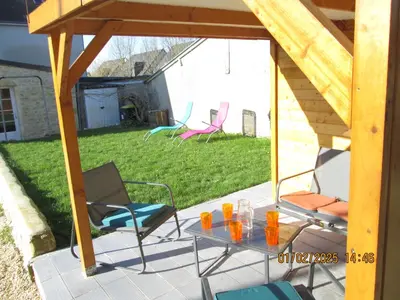 Terrasse ou espace extérieur de l'établissement maison des trois rivières