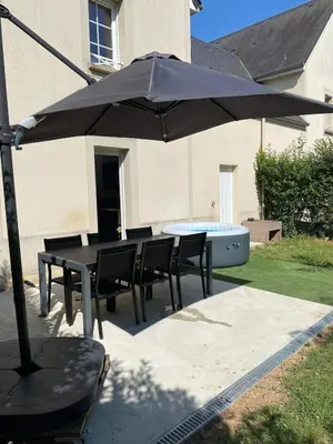 Terrasse ou espace extérieur de l'établissement Maison de 100m2 avec jardin aux portes de Caen