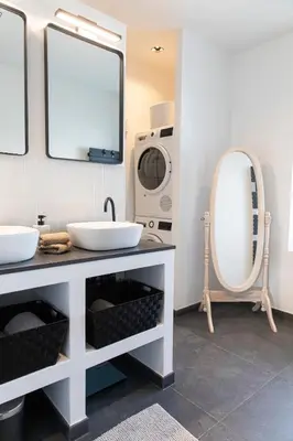 Salle de bains dans l'établissement Appartement historique Dior